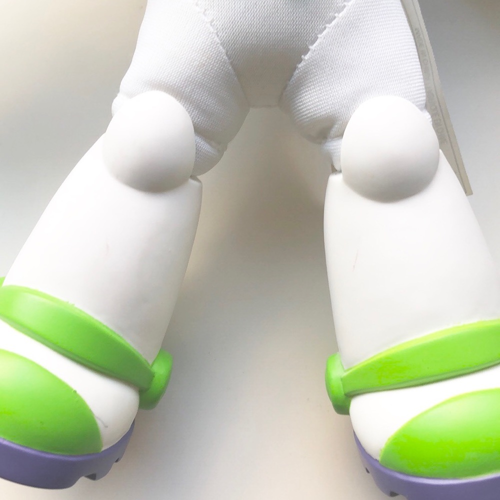 Buzz Lightyear Action Pal - Picture 2 of 6